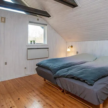 Сasa de vacaciones 6 Person Holiday In