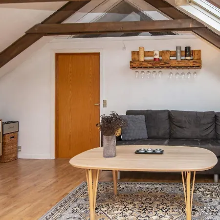 Сasa de vacaciones 6 Person Holiday In *